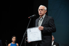 premii-uvt8