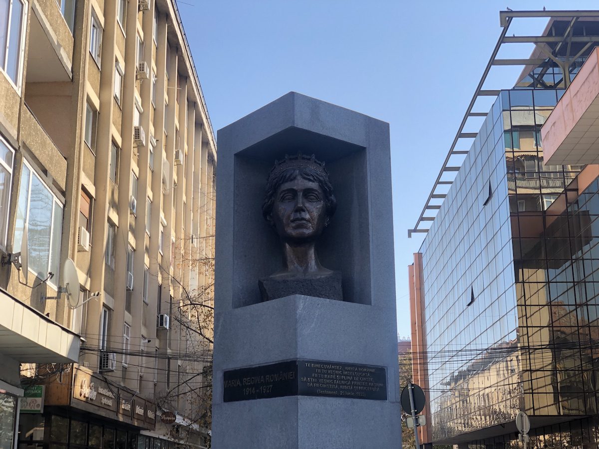 bust regina maria Bustul Reginei Maria