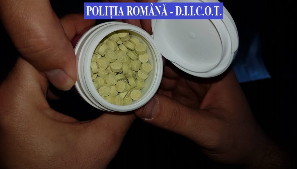 percheziții