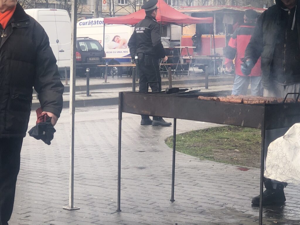 mici