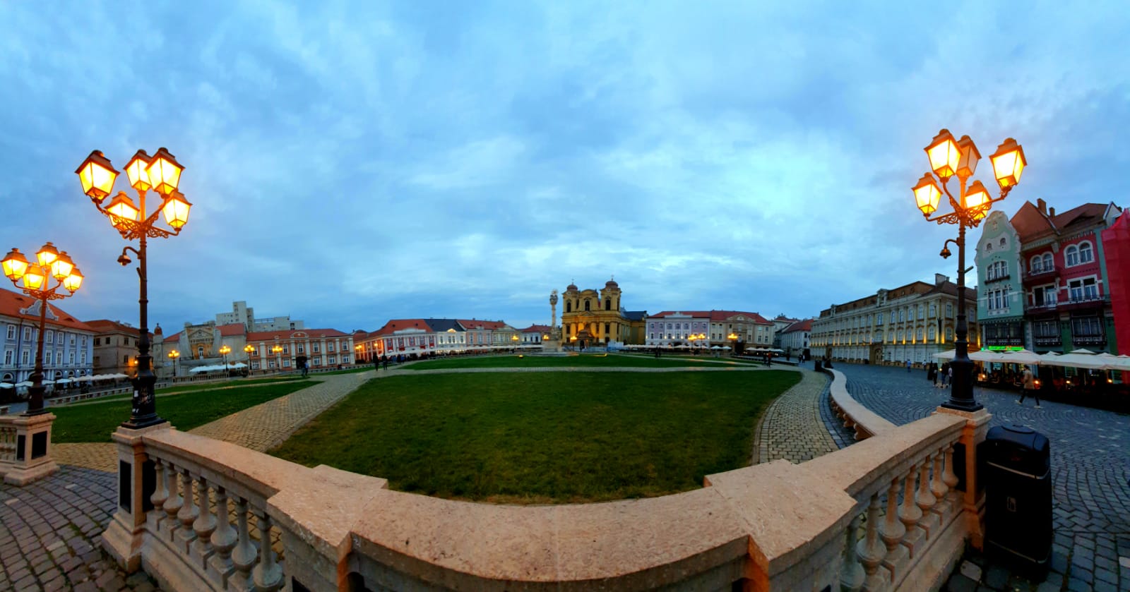 piata unirii ziua județului