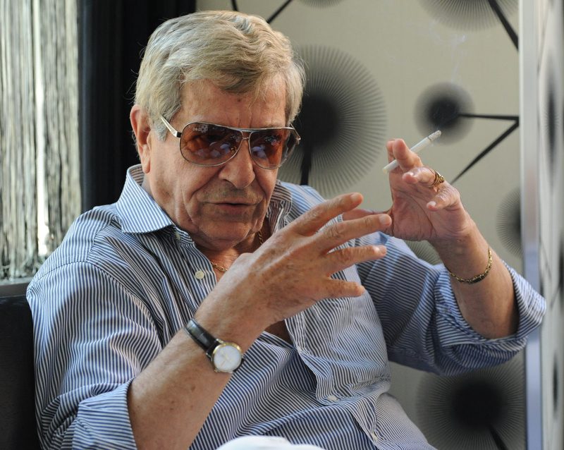 ion dichiseanu