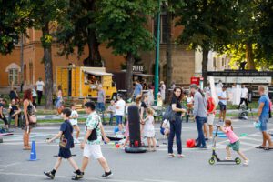 străzi pentru comunitate