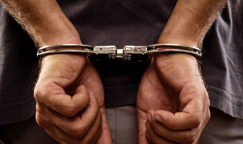 Minoră de 17 ani, sedată și abuzată sexual. Un bărbat de 38 de ani a fost reținut