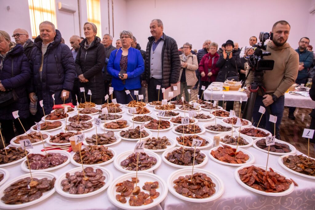 degustarea cârnaților