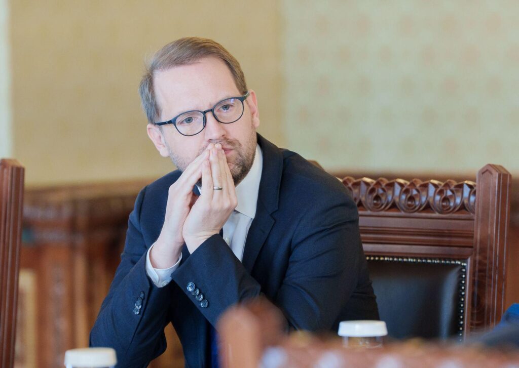 Dominic Fritz poate rămâne fără mandat după decizia CCR. „Drumul meu continuă la CEDO”
