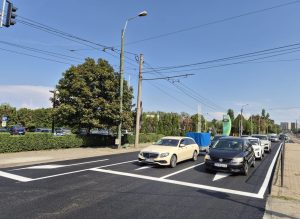 Noi lucrări pe bd. Rebreanu. Trei intersecții reamenajate și mai puține locuri de parcare