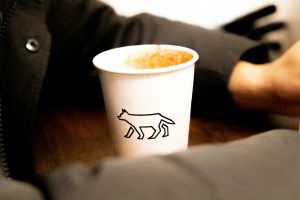 „La cafea cu blănosul”: eveniment pet-friendly de Halloween