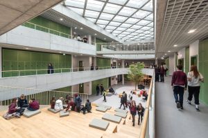 Liceul „Ana Șandor”, proiect premiat de Academia Română. O nouă confirmare pentru arhitectura educațională din Timișoara