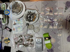11 kilograme de „cristal”, găsite într-un apartament din Timișoara. Un bărbat de 39 de ani, arestat