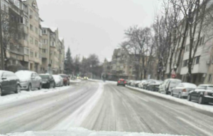 Deszăpezire pe cod galben la Timișoara: „Nu au dat cu sare, ci cu nepăsare”