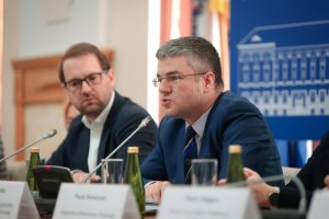 Timișoara vrea investiții din programul SAFE: 40 de firme discută despre producție dual-use și industria de apărare