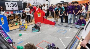 Timișoreni, pe podium la robotică. Trei echipe în finala națională FIRST Tech Challenge