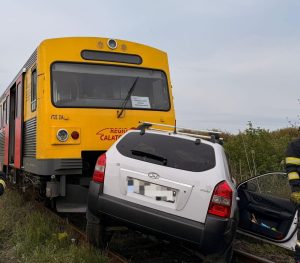Accident feroviar la Peciu Nou: un bărbat de 71 de ani a murit după ce mașina sa a fost lovită de tren