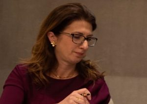 Șefă din Primăria Timișoara, în conflict de interese: și-a aprobat singură transferul
