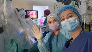 Prima operație ginecologică robotică la Spitalul Județean. Pacienta a plecat acasă după 36 de ore