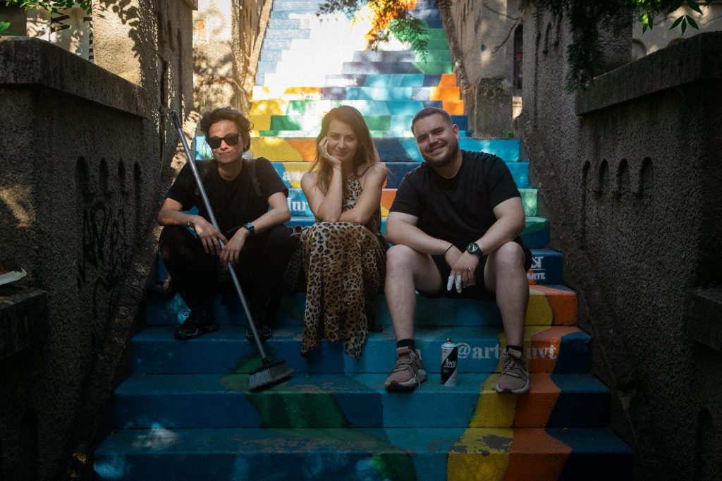 Scările Podului Mihai Viteazul din Timișoara, transformate într-o lucrare de artă