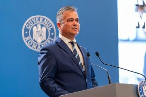 Primele voci din PNL care îl susțin pe Adrian Veștea: „România are nevoie de un guvern, acum și urgent”