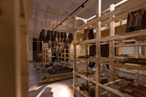 Din lut s-a construit un oraș. O nouă expoziție spune povestea industriei care a făcut celebră Jimbolia