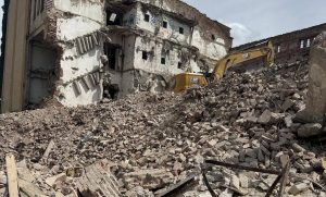 Moara Prohaska, demolată în baza unor avize vechi de peste 20 de ani. „Autorizația este legală, dar imorală”