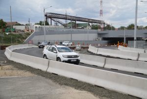 Trafic oprit prin Pasajul Solventul. Urmează montarea liniilor de tramvai