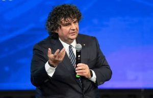 AI schimbă piața muncii din Timișoara. „Nu dispar joburile, se schimbă profilul angajaților”