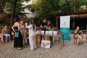 „Pop-up pentru bine”, o cafenea a solidarității care aduce tinerii mai aproape de voluntariat
