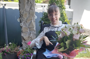 În loc de flori, un ajutor pentru Vivi. Apelul profesorilor de la Liceul „Bartók Béla”