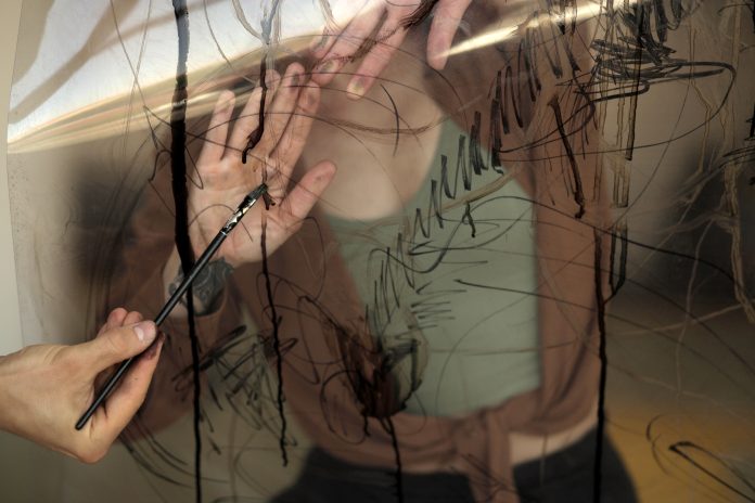 Artă, muzică și performance în fosta fabrică Pasmatex. Se deschide AGORA Artă, muzică și performance în fosta fabrică Pasmatex. Se deschide AGORA