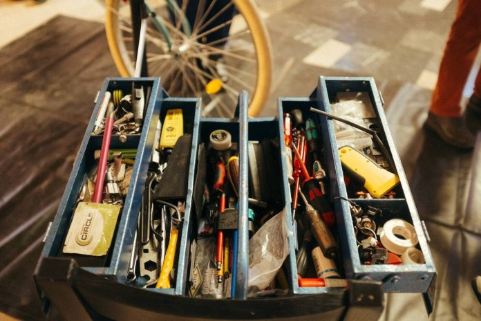 Învață să-ți repari singur bicicleta. Atelier gratuit, la Timișoara Învață să-ți repari singur bicicleta. Atelier gratuit, la Timișoara