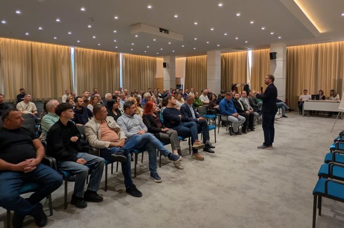 Fritz mizează pe PNL pentru 2028. USR Timiș lansează noi acuzații la adresa PSD Fritz mizează pe PNL pentru 2028. USR Timiș lansează noi acuzații la adresa PSD
