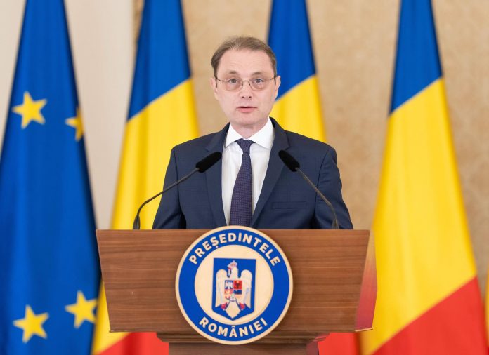 Guvernul Luca Niculescu a trecut de Parlament. Cu 280 de voturi