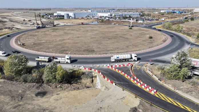 Trafic deviat pe DN 69, în zona Mahle. Se lucrează la pasajul de pe Centura Vest Trafic deviat pe DN 69, în zona Mahle. Se lucrează la pasajul de pe Centura Vest