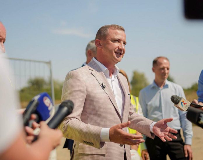 Simonis, replică pentru USR: „Îmi asum asaltul asupra Timișoarei”